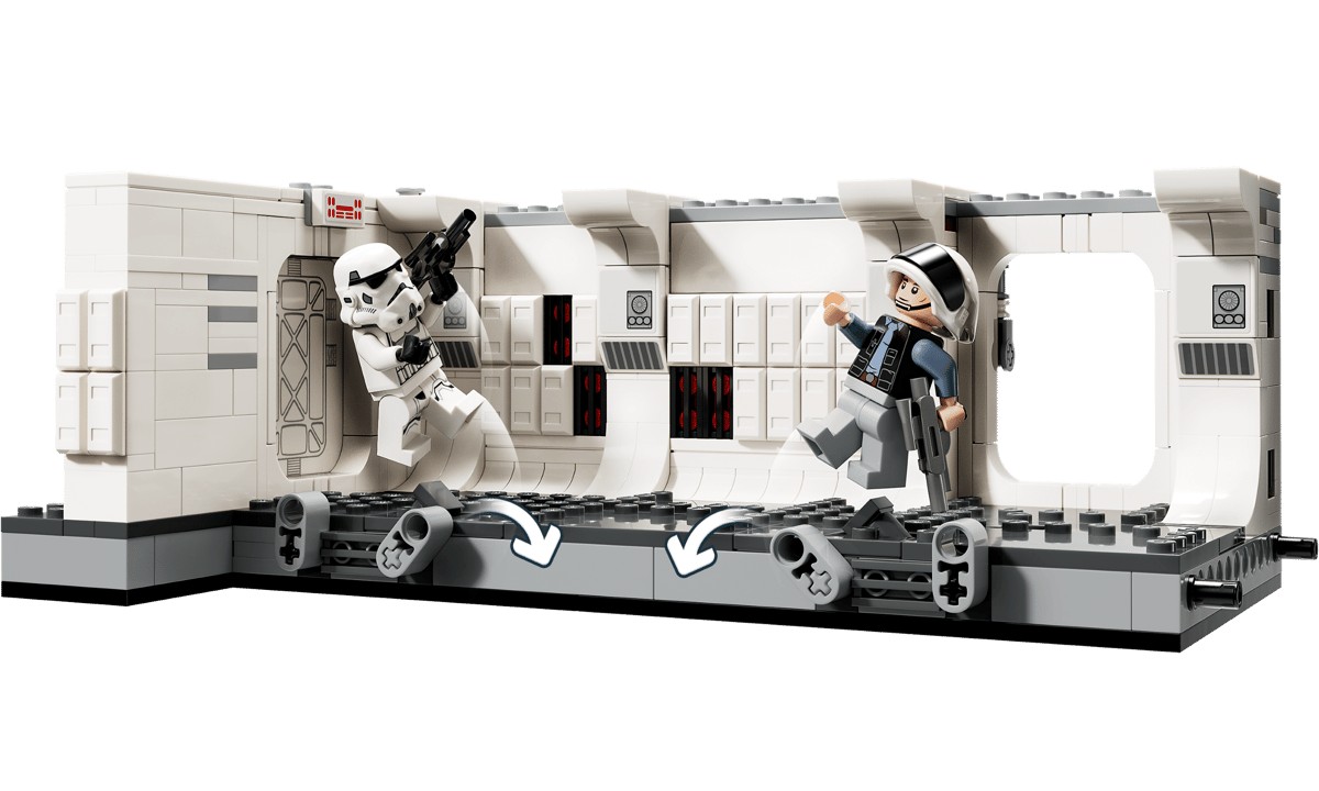 LEGO Star Wars Boarding the Tantive IV #75387